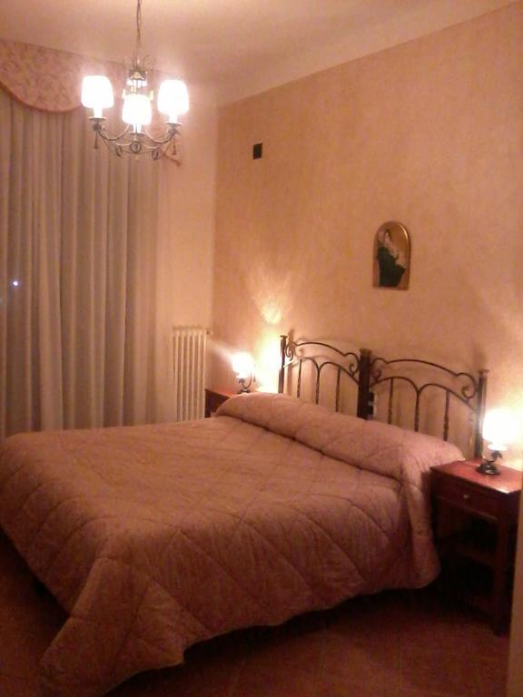 B&B Michael Monte SantʼAngelo Buitenkant foto
