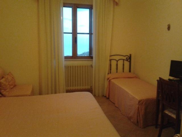 B&B Michael Monte SantʼAngelo Buitenkant foto